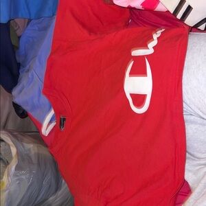 Champion women’s cropped tee